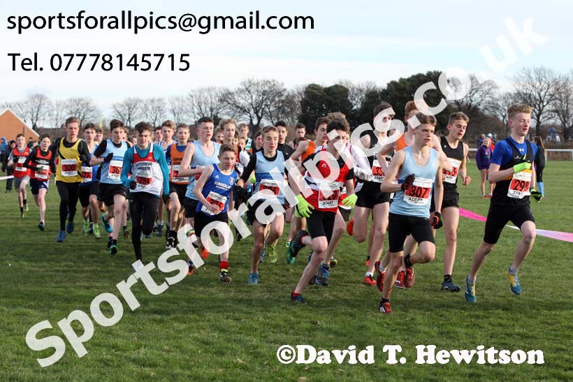 Boys under-15 North Eastern Cross Country, Redcar. Photo:  David T. Hewitson/Sports for All Pics